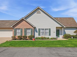 1064 Timberwood Dr, Beaver Falls, PA
