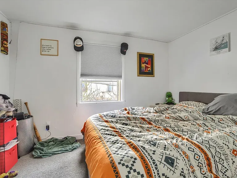 78 Burd St #2 — Photo 8