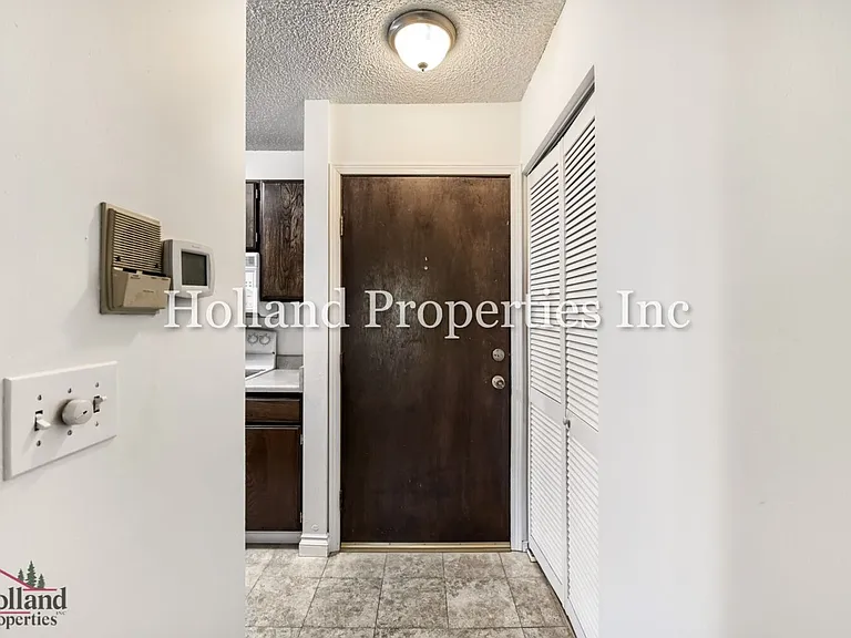 8747 SW Brightfield Cir — Photo 4