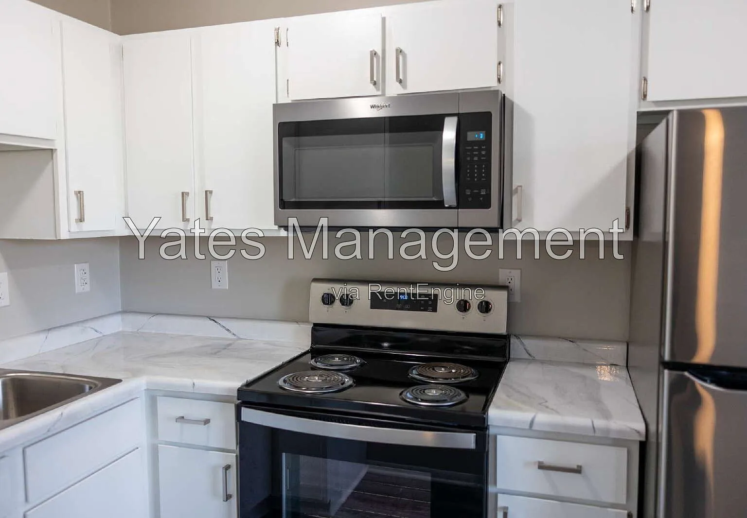 2 bed, 1.0 bath, 768 sqft, $1,050 — Photo 2