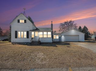 615 Moulton St, Belding, MI 48809