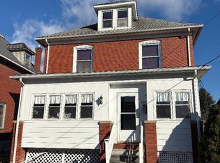332 Washington Ave, Jersey Shore, PA 17740