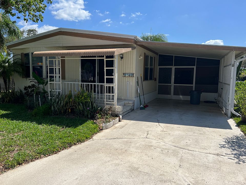 1st image of 2742 Vine Ln