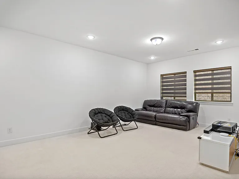 6756 Verandah Way — Photo 7