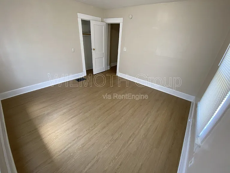 253 N Gray St — Photo 10