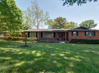 2210 S Catalina Ave, Springfield, MO 65804