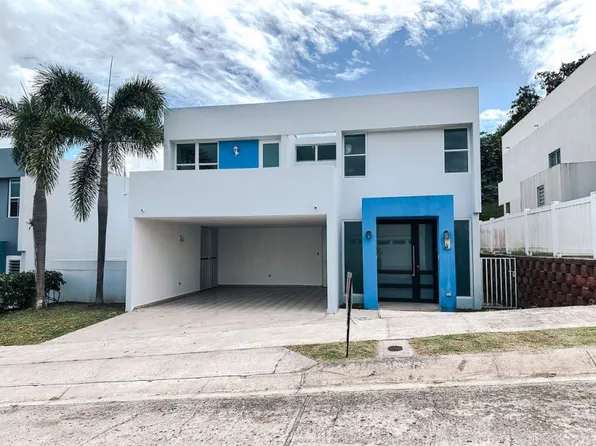 Urb Altapaz Preciosa Calle Pacifica #J4, Gurabo, PR 00778