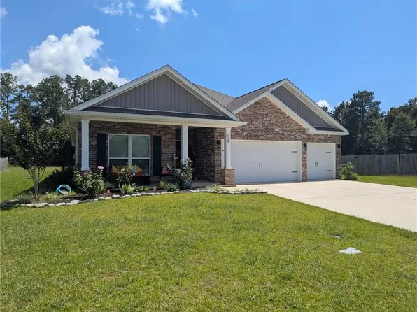 9107 Oak Alley Way, Grand Bay, AL 36541