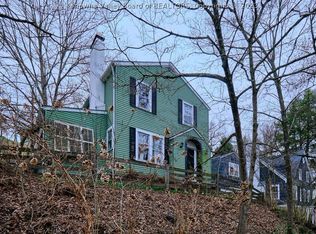 1028 Forest Rd, Charleston, WV 25314