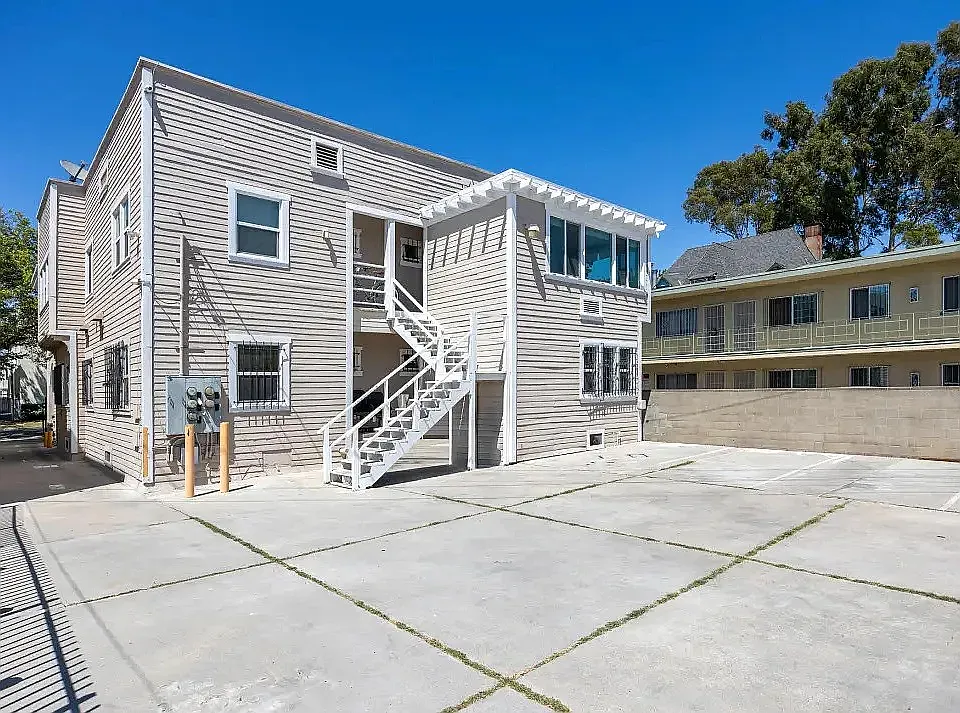 1 bed, 1175 sqft, $1,200 — Photo 4