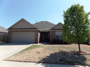 2003 Lexington St, Siloam Springs, AR 72761