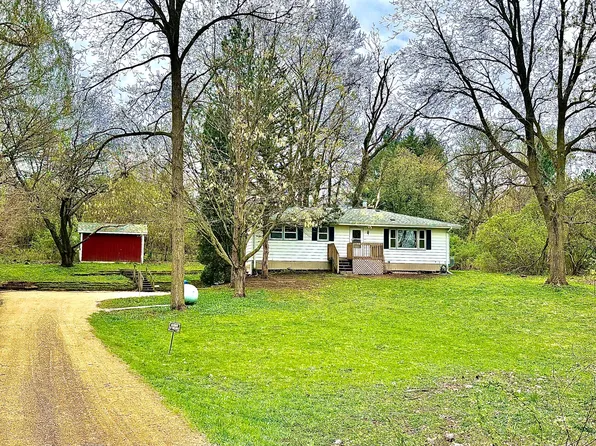 20932 Bunker Hill Rd, Marengo, IL 60152