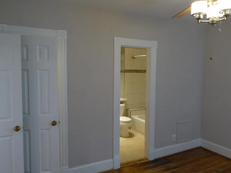 2115 Newport Pl NW #C — Photo 27