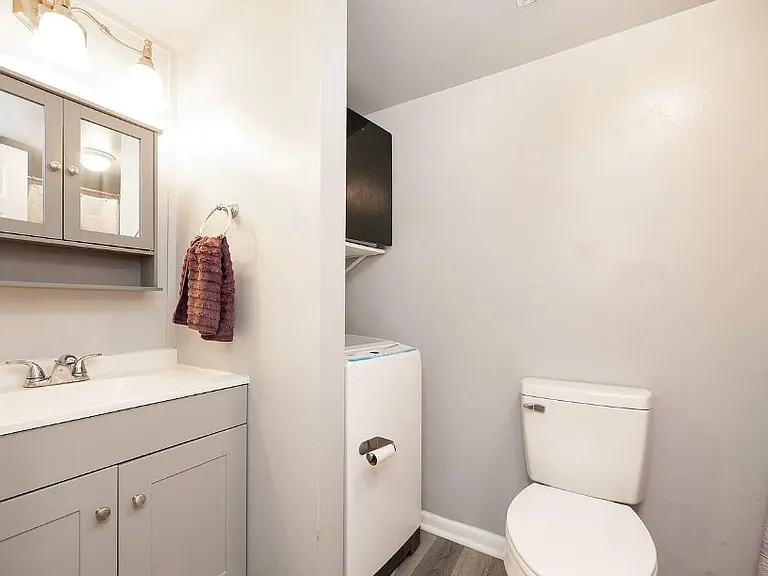 3015 Valley Dr #3015 — Photo 3