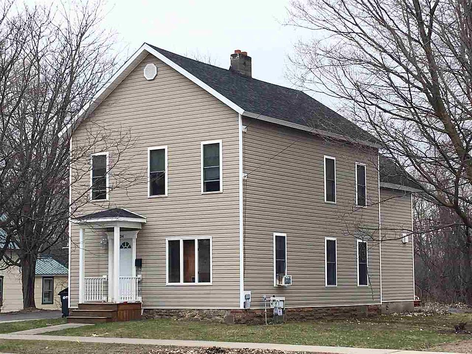 1st image of 34 Lawrence Ave