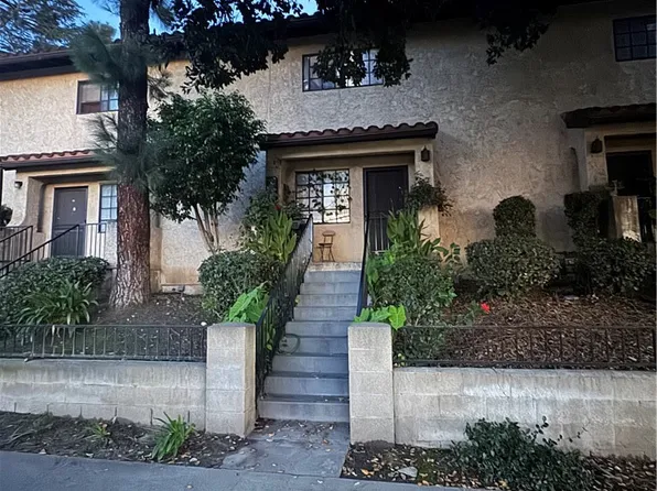 161 W 9th St APT 4, Azusa, CA 91702