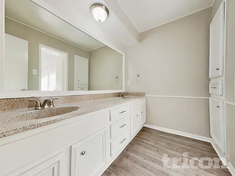 22731 River Birch Dr — Photo 11