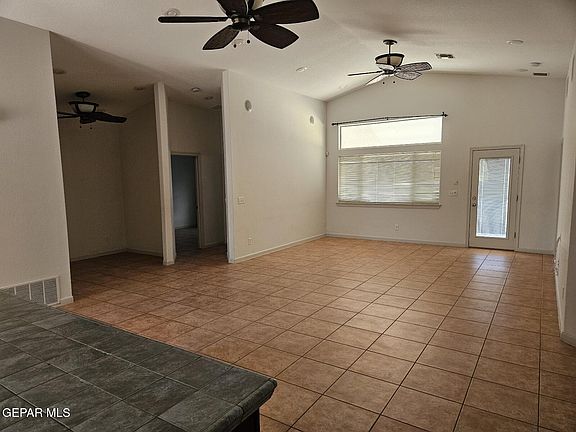 3rd image of 7351 9th St
