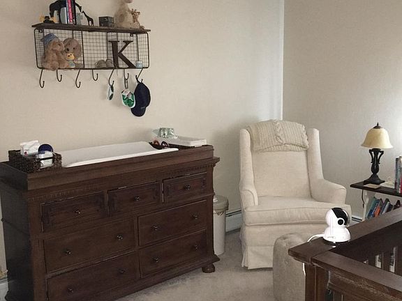 5th image of 271 Mary Dr APT B