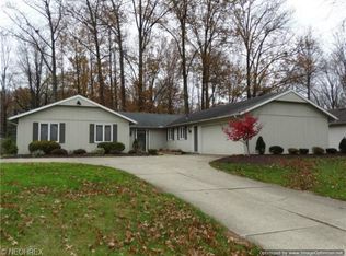 5621 White Oak Way, North Ridgeville, OH 44039