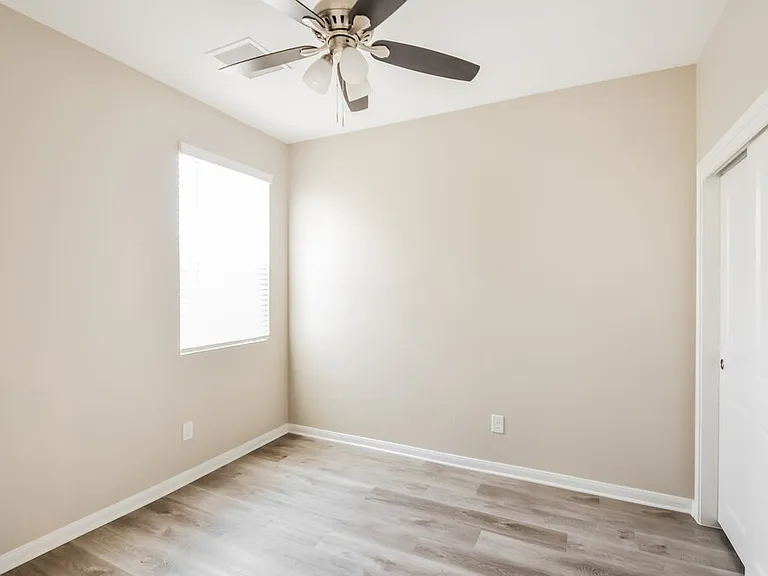 3849 Ivy Path — Photo 13