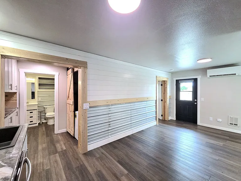 921 Walker Ave — Photo 11