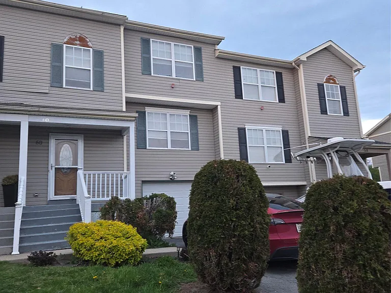 60 Evan Rd — Photo 28
