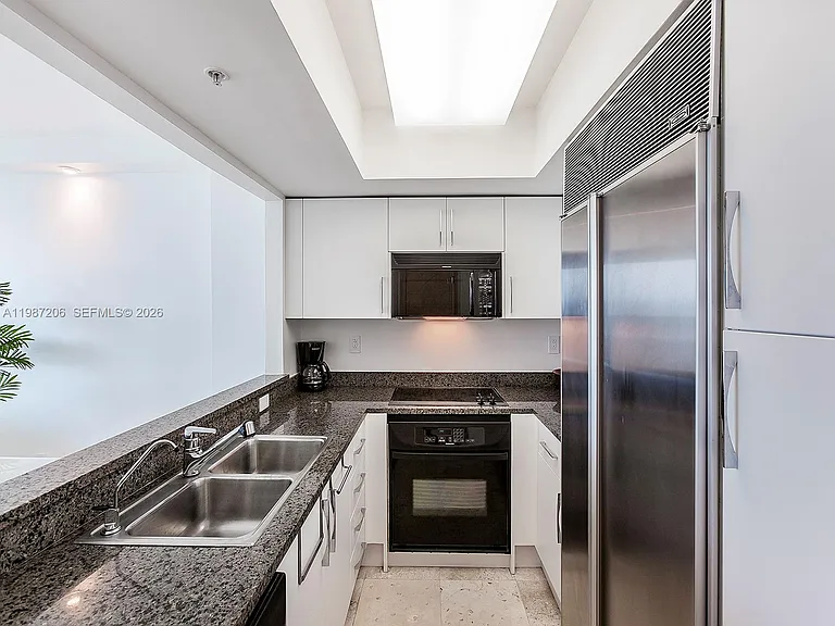 1500 Ocean Dr #Penthouse 10 — Photo 8