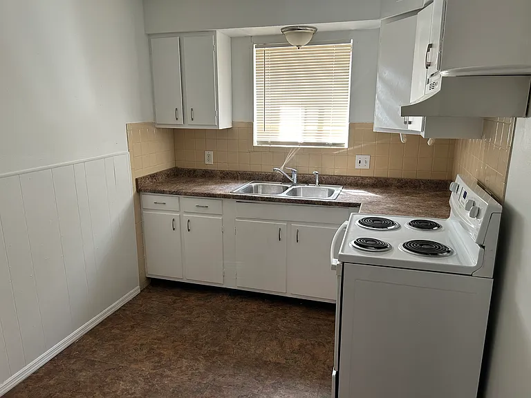 7259 Delmar Blvd — Photo 6