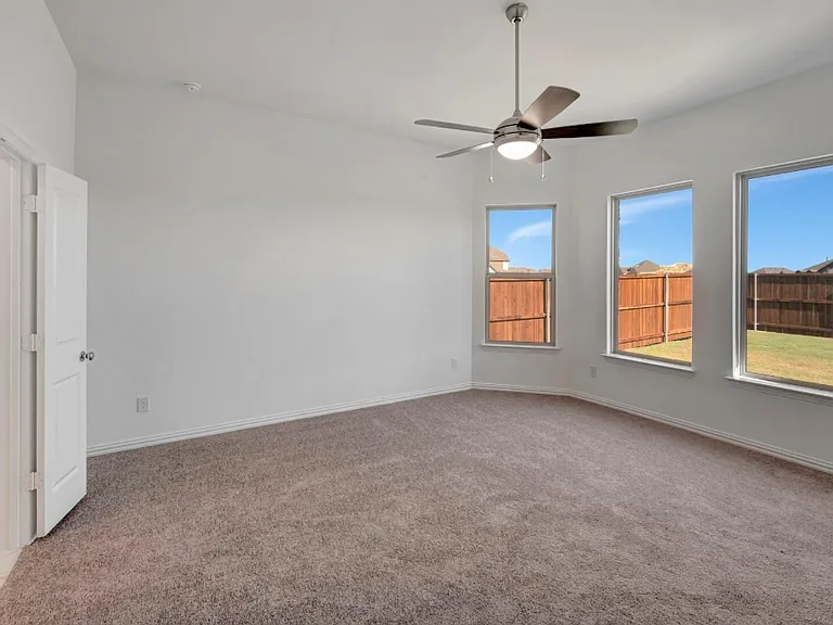 3704 Water Lily Way — Photo 24