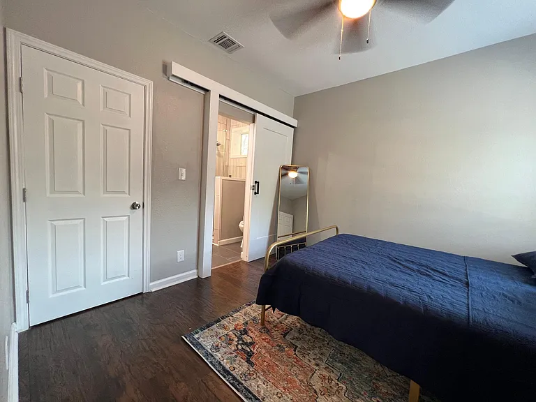 333 E Woodlawn Ave — Photo 12