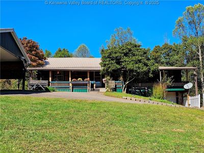 4412 Bud Chatten Rd, Leon, WV, 25123