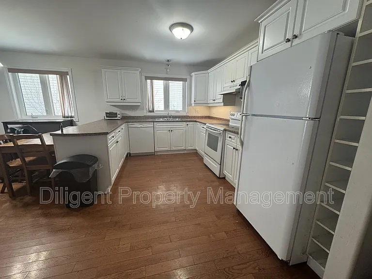 157 Milroy Dr #PROPERTY — Photo 10