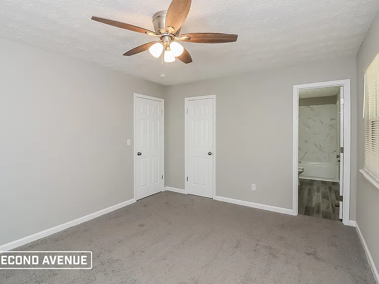 2435 Winding Creek Dr — Photo 10
