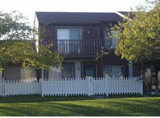 1412 Williamsburg Rd, Country Club Hills, IL 60478