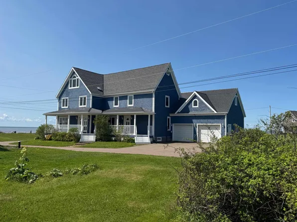 168 Wharf Rd, Saint David's Parish, PE C0B 1X0