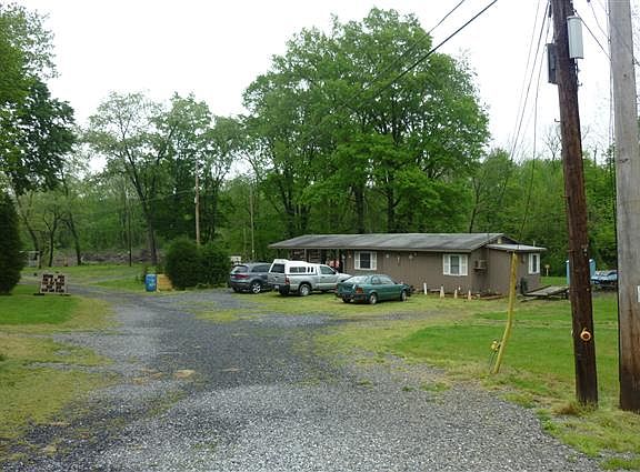 2nd image of 432 Kings Hwy