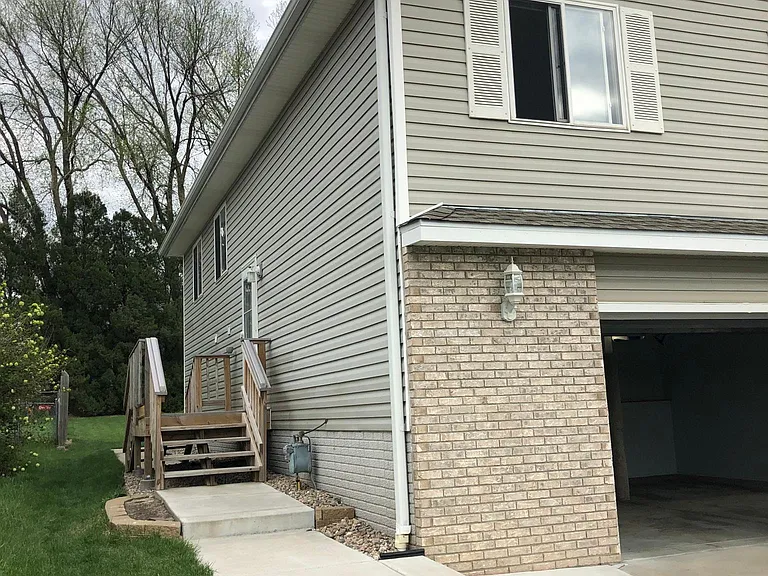 5830 Princess Margaret Dr — Photo 5