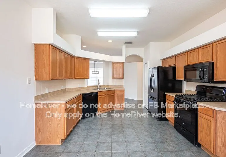 11116 Rodeo Ln — Photo 12