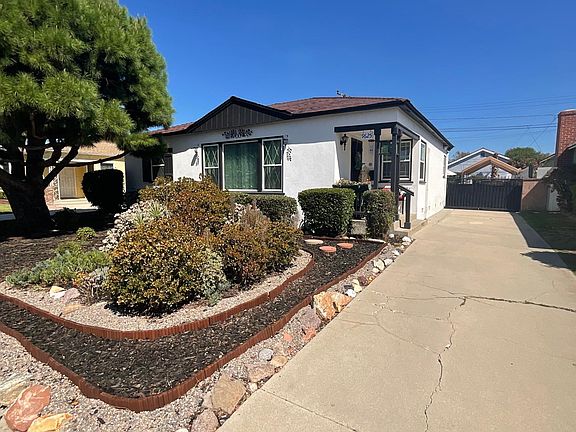 3rd image of 9625 Cloverwood St