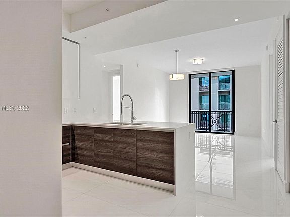 5th image of 301 Altara Ave #Lph901