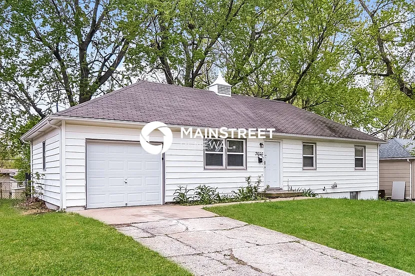 3605 Randall Dr — Photo 2