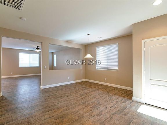 4th image of 10642 Mount Blackburn Ave