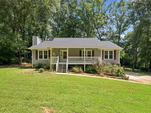 137 Village Ct, Woodstock, GA 30188