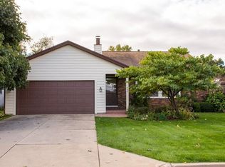 525 W Lowell Ave, Mishawaka, IN