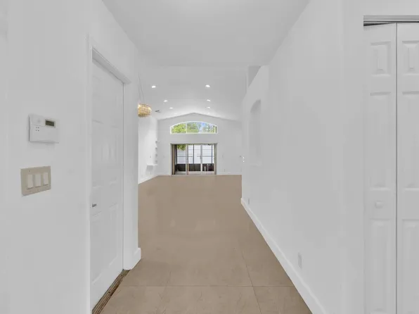 3307 SW 49TH Street, Hollywood, FL 33312