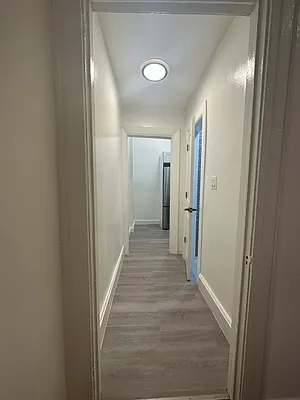 Rented by Peter R. Hungerford, LREB | media 13
