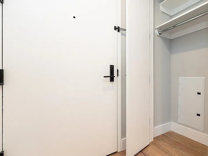 31-61 Vernon Blvd #3Z — Photo 10
