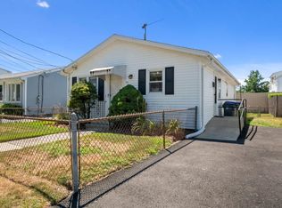 110 Moorefield St, Providence, RI 02909