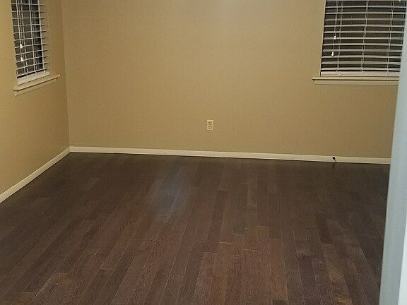 2nd image of 908 Cedar St #C